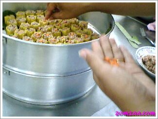 วิธีทำขนมจีบ (Siu Mai Dumplings) ขั้นตอนที่ 13
